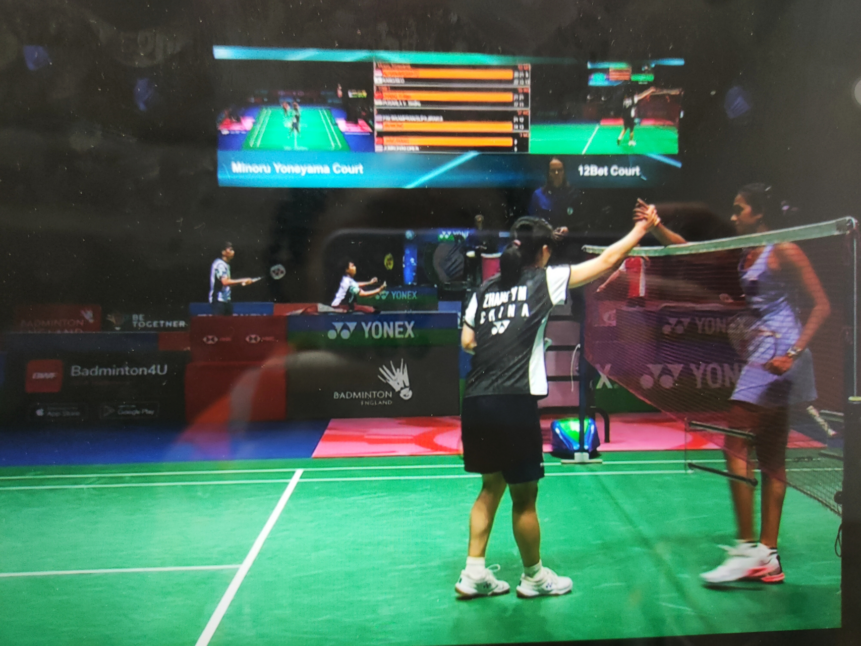 中国羽毛球队横扫法国羽毛球队,辛杜一己之力扛起全队 中国羽毛球队横扫法国羽毛球队,辛杜一己之力扛起全队