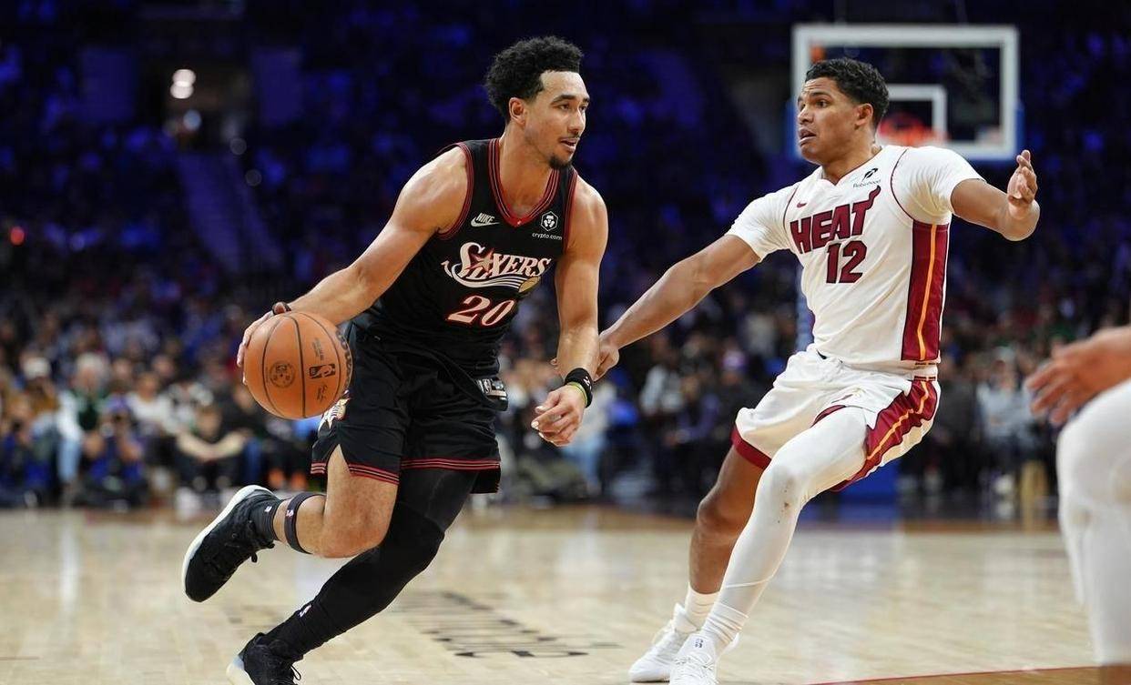 热火碾压骑士，乔治带队取胜