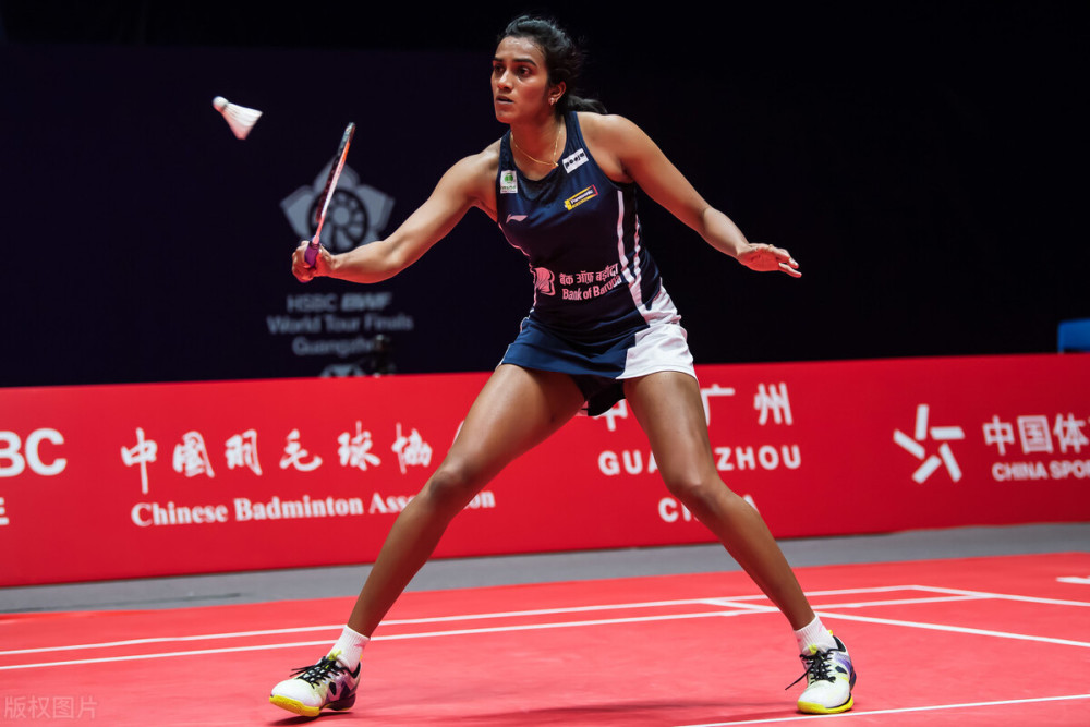 日本队完胜韩国队，辛杜点燃赛场