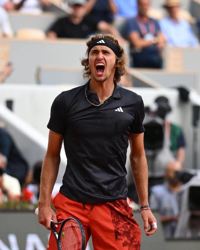 戴维斯杯碾压法网，兹维列夫惊艳四座