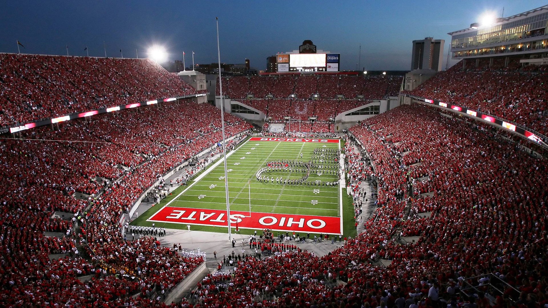 跨界竞技场，当公牛险胜独行侠，小贾伦在欧冠淘汰赛接管比赛—唯一性的胜利哲学